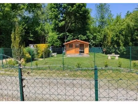 à vendre parcelle d’étang