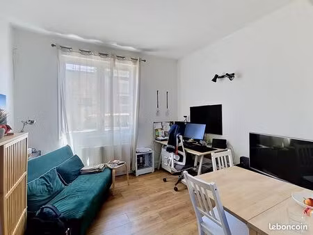 appartement 2 pièces 27 m²
