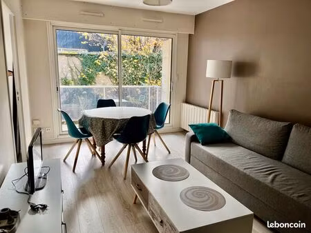 bel appartement à louer centre d'orléans