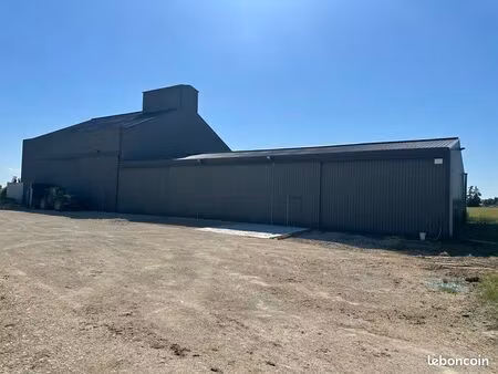 hangar