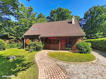 maison 6 pièces 126 m²