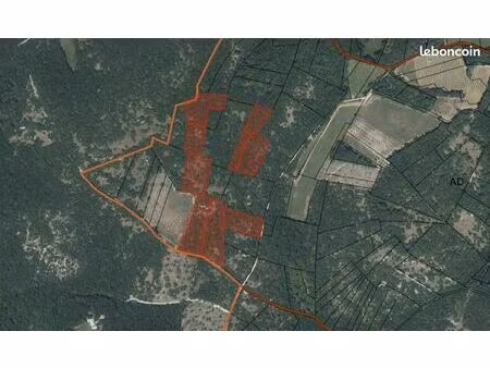 terrain 33 587 m² luzech