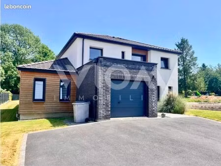 appartement 7 pièces 181 m²