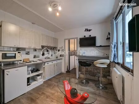 studio 1 pièce 19 m²