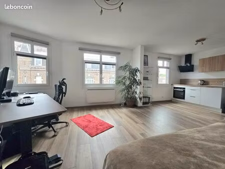 studio 1 pièce 35 m²
