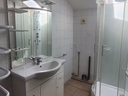 appartement non meublé