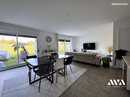 appartement 4 pièces 97 m²