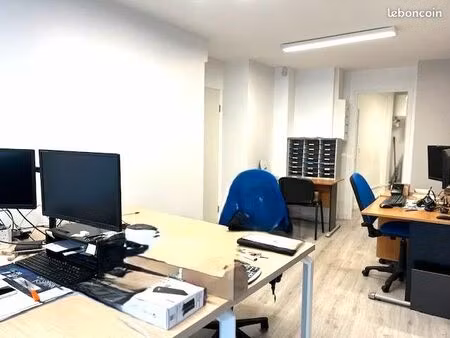 bureau 37 m²