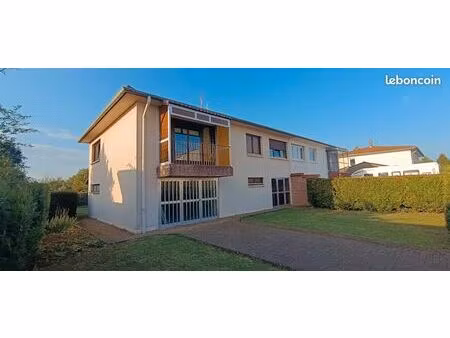 maison 6 pièces 147 m²