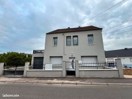 maison familiale rénovée 160 m² – énergie solaire – dpe c – sans travaux