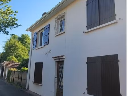 maison avec jardinet et garage centre ville