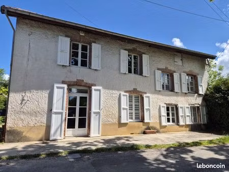 maison 5 pièces 130 m²