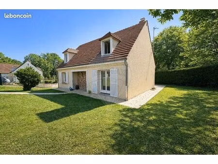 maison 6 pièces 126 m²