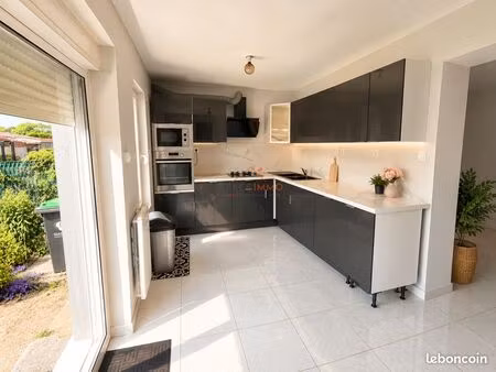 maison 6 pièces 91 m²