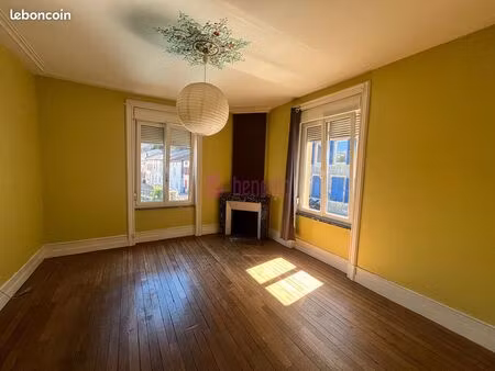 appartement 3 pièces 129 m²