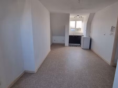 a louer t3 de 44m2 à flers