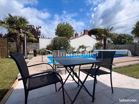 maison 2 pièces 53 m²