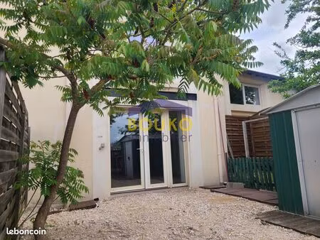 appartement 3 pièces 84 m²