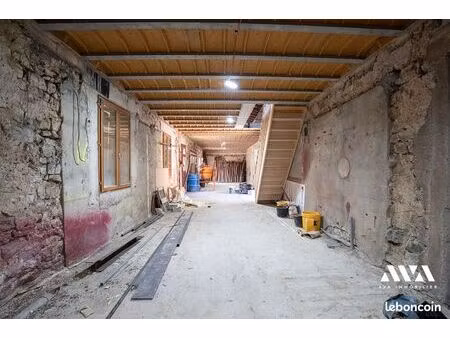 entrepôt 139 m² art sur meurthe