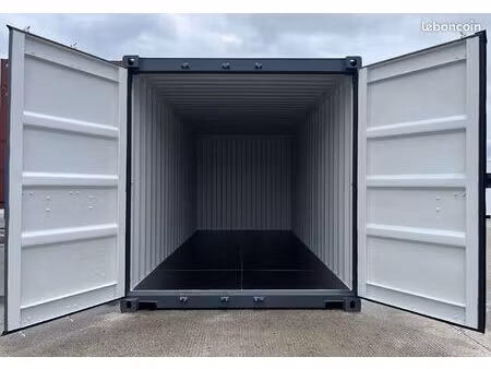 box de stockage  garage et garde-meuble sous surveillance