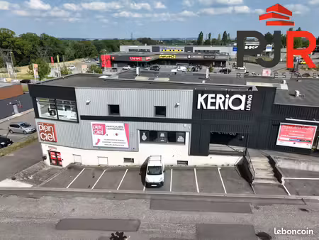 murs commerciaux 560 m² heillecourt