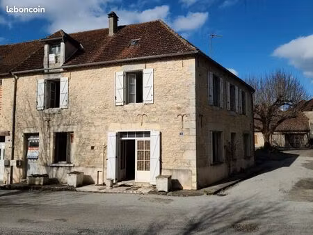 maison 7 pièces 135 m²