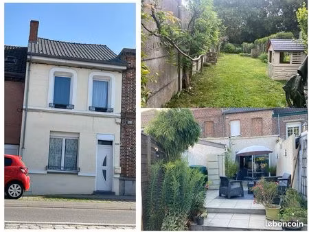 maison de ville mitoyenne à la sentinelle
