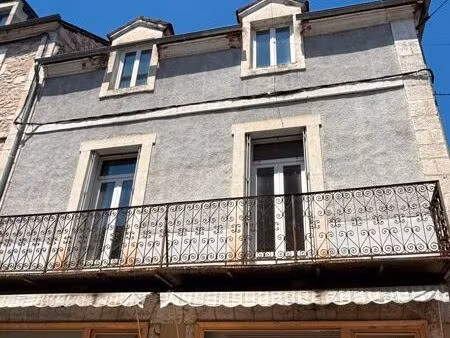 maison 6 pièces 150 m²