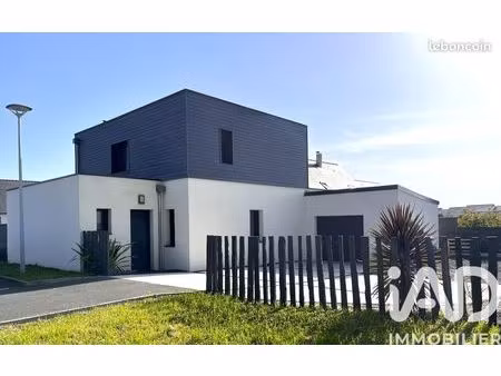 maison 6 pièces 122 m²