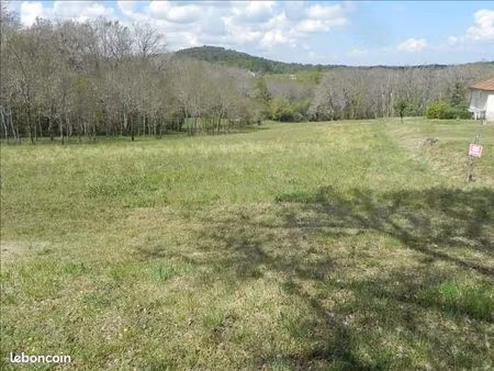 terrain 4 360 m² gourdon