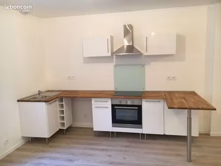 t2/f2 de 46 m2 à epernay