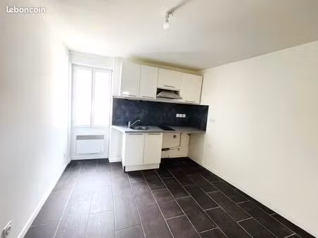 t2 27m2 - refait à neuf