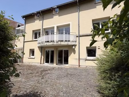 triplex 6 pièces 189 m²