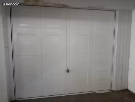 garage à louer