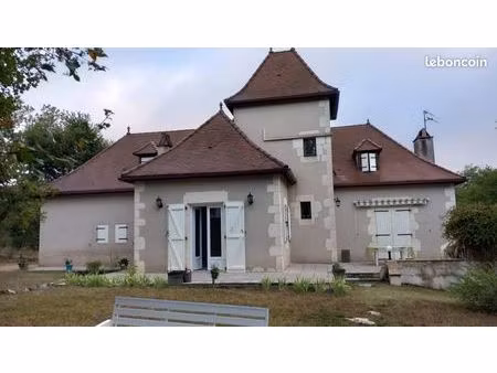 maison 4 pièces 150 m²