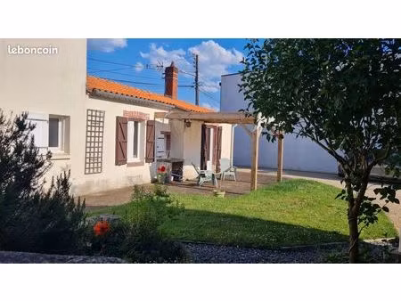 maison -6 pièces -110m2
