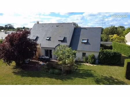 maison 8 pièces de 190 m2 sur terrain de 1550 m2