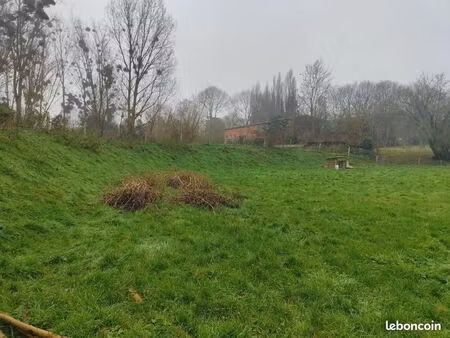 terrain 1 150 m² frocourt