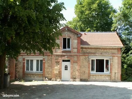 location appartement dans maison calme