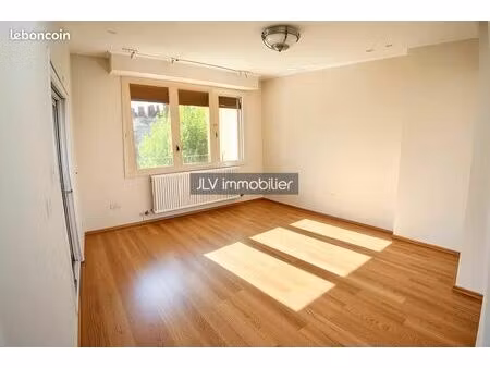 appartement 4 pièces 74 m²