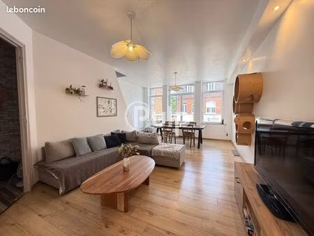 duplex 4 pièces 94 m²