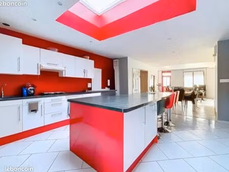 maison semi individuelle 125m2 3 chambres jardin garage