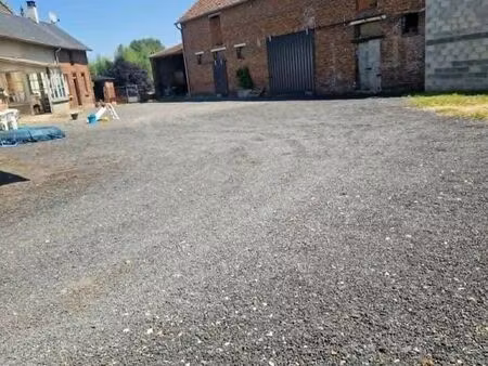 vend ancien corp de ferme