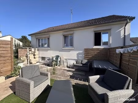 pavillon 4 pièces 65 m²