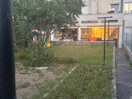 maison confortable avec jardin à saint-max