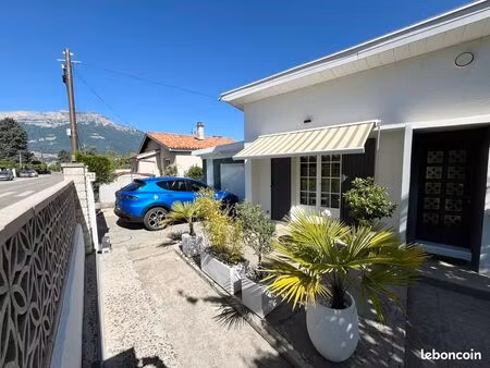 maison echirolles. commanderie