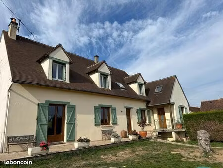 maison 8 pièces 190 m²