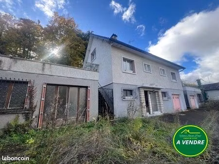maison 7 pièces 135 m²