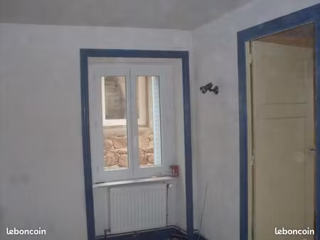 maison de village proche de feurs 70 000