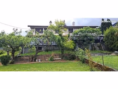 maison 5 pièces 100m²